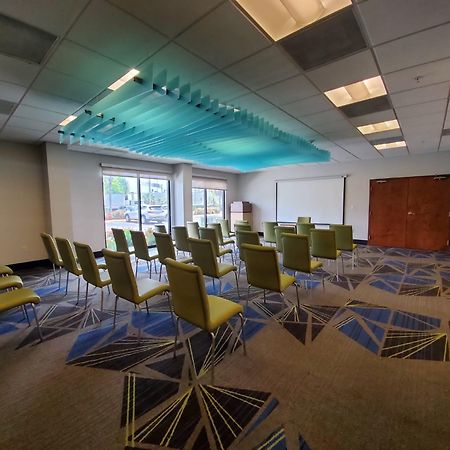 Holiday Inn Express Hotel & Suites Miami - Hialeah By Ihg מראה חיצוני תמונה