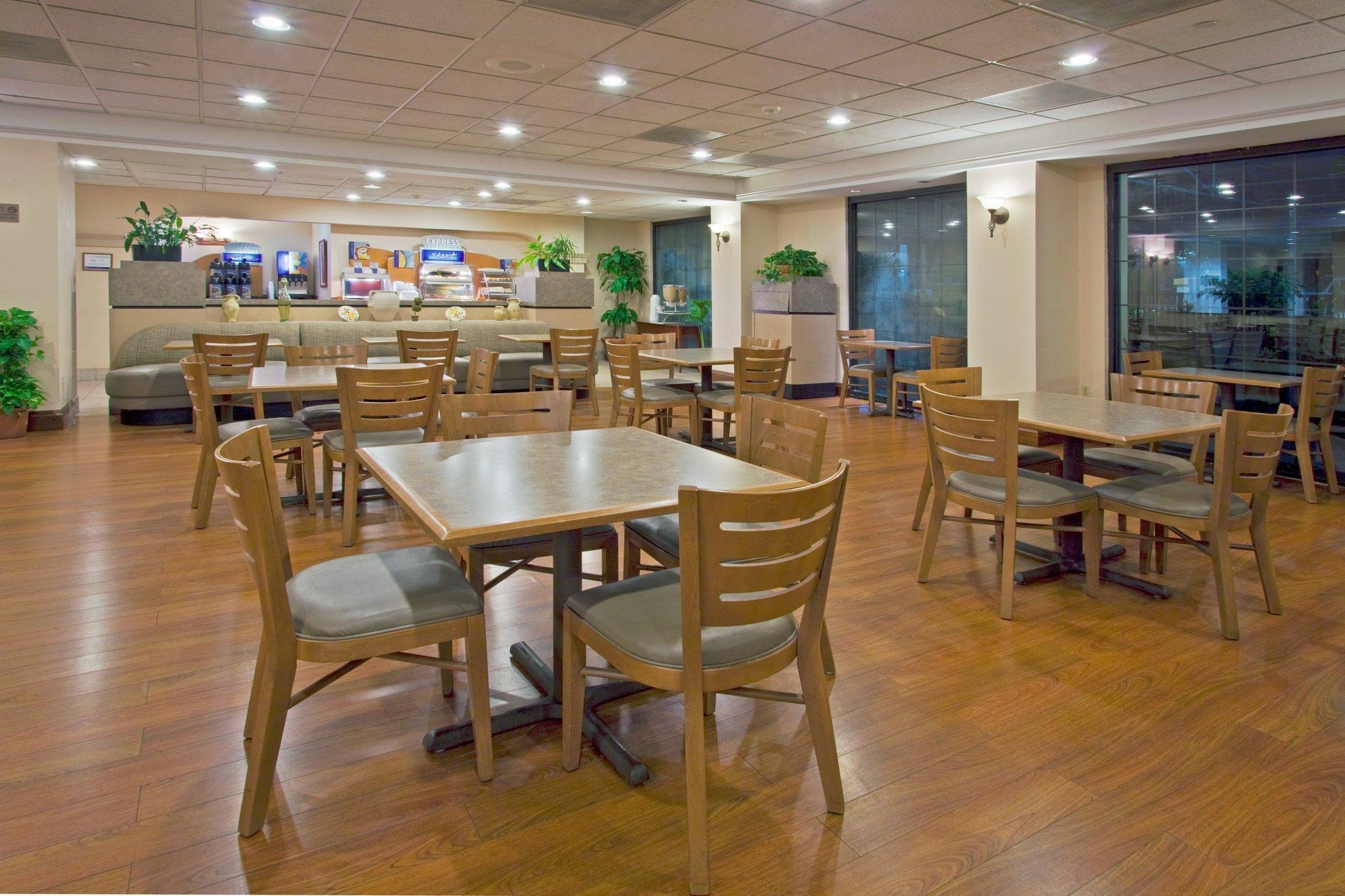 Holiday Inn Express Hotel & Suites Miami - Hialeah By Ihg מראה חיצוני תמונה