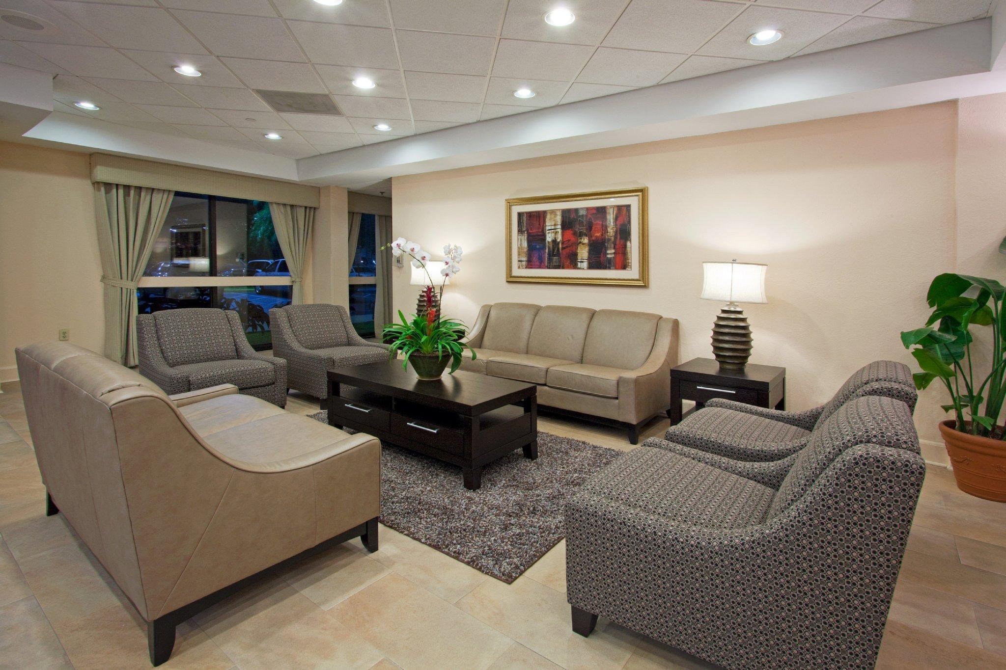 Holiday Inn Express Hotel & Suites Miami - Hialeah By Ihg מראה חיצוני תמונה