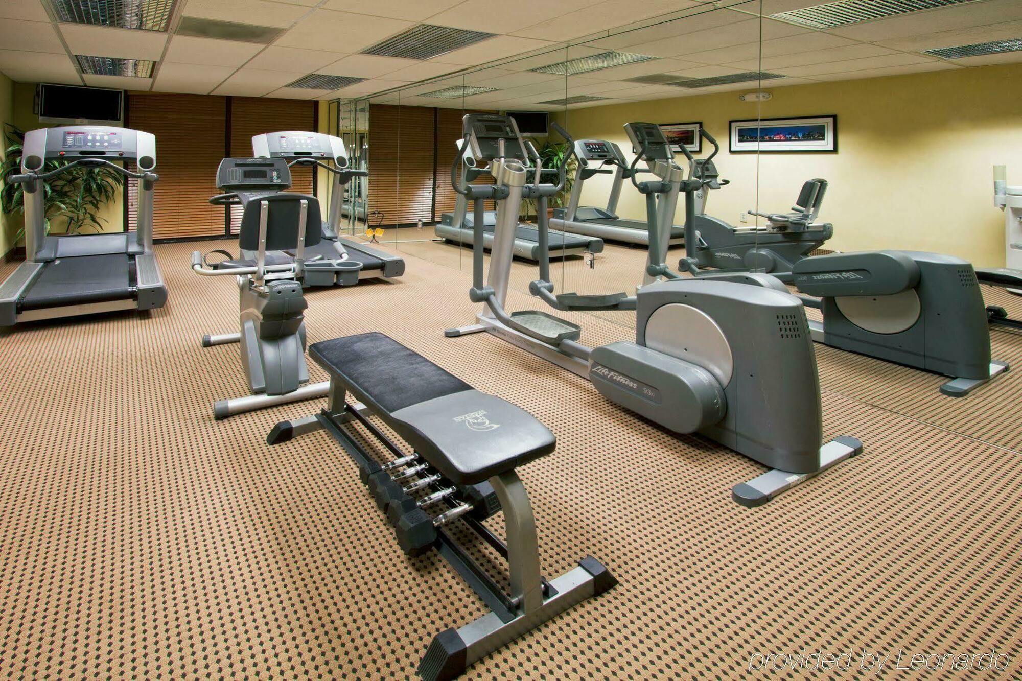 Holiday Inn Express Hotel & Suites Miami - Hialeah By Ihg מראה חיצוני תמונה